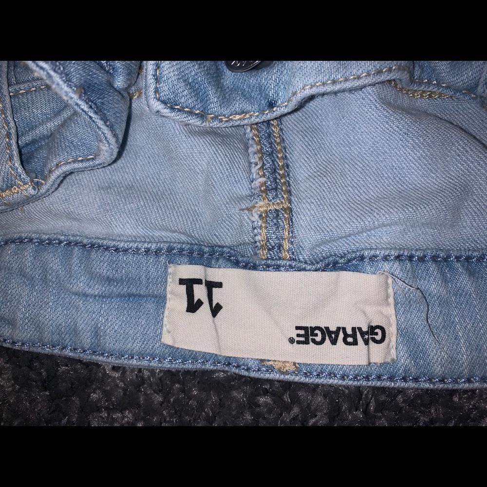 shorts - Picture 3 of 3